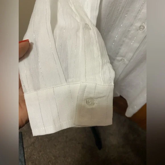 NWT Diana Embellished Oversized Woven Blouse - Picture 5 of 5